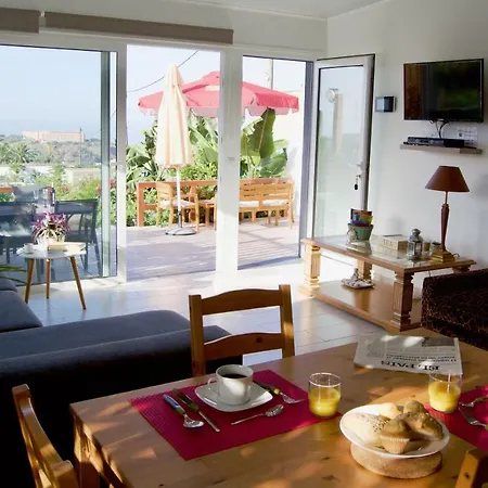 Tropicales Feriehus *