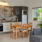 Tropicales Ferienhaus